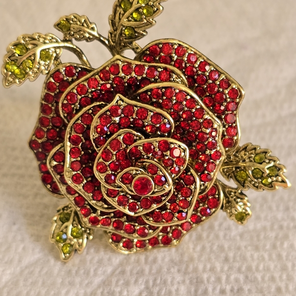 Heidi Daus Red and Gold Rose Ring - Picture 2 of 4